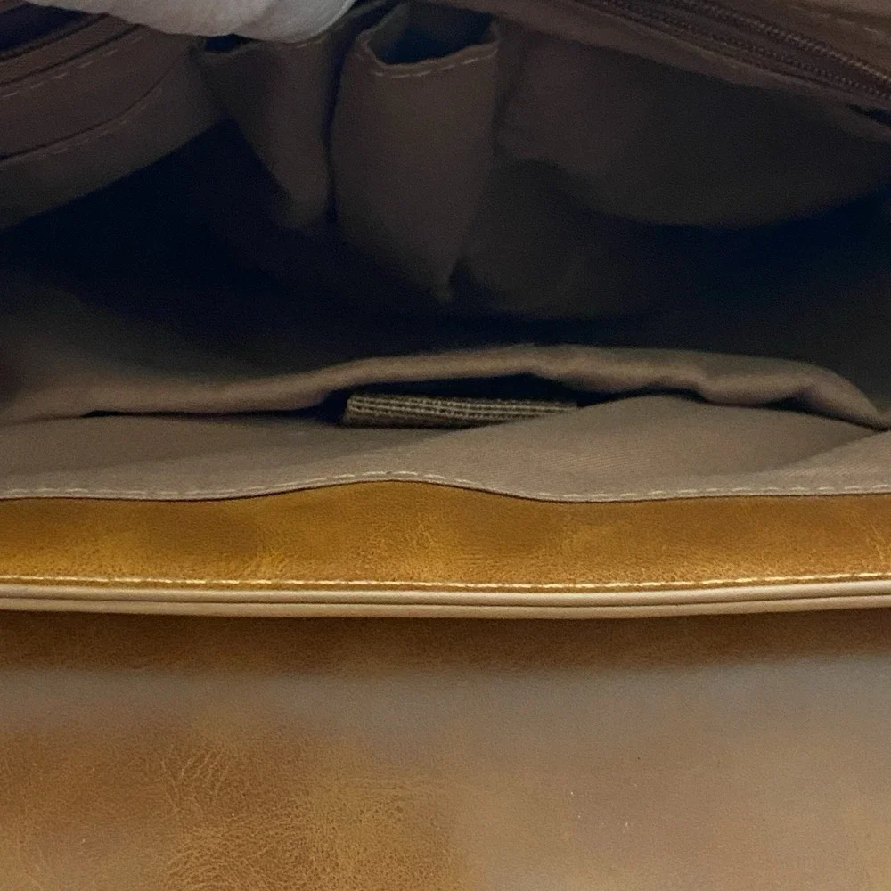 Ecosusi Cornelia backpack in brown vegan leather retro style Stunning!